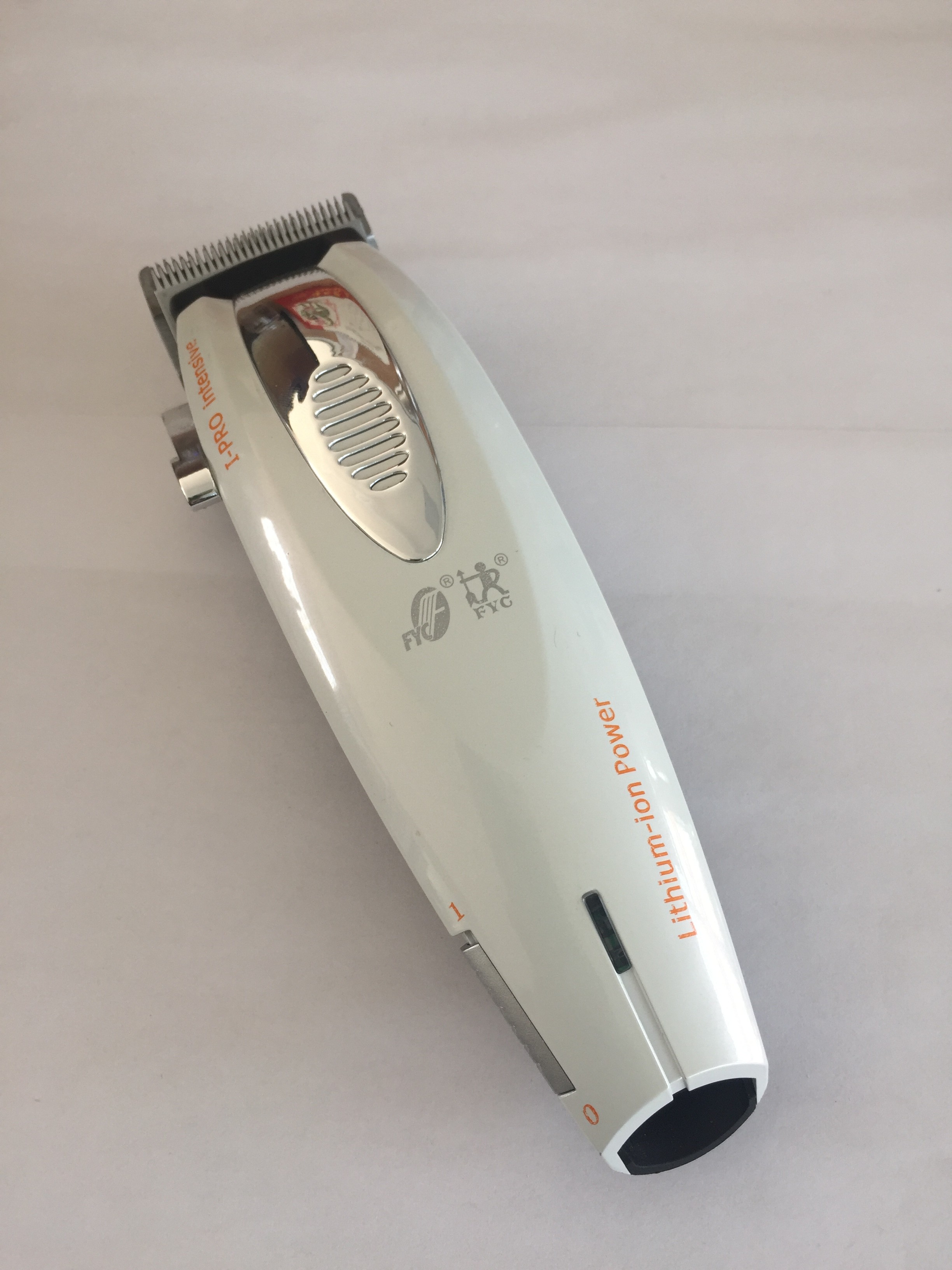 Cemaric Movable Blade Combined Adult Barber Hair Clippers With Titanium Coated Fixed Blade